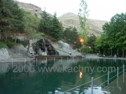 PICT7623 teheransky park.jpg